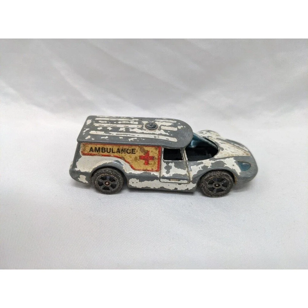 Vintage Corgi Juniors Healer Wheeler Ambulance Car Toy 3